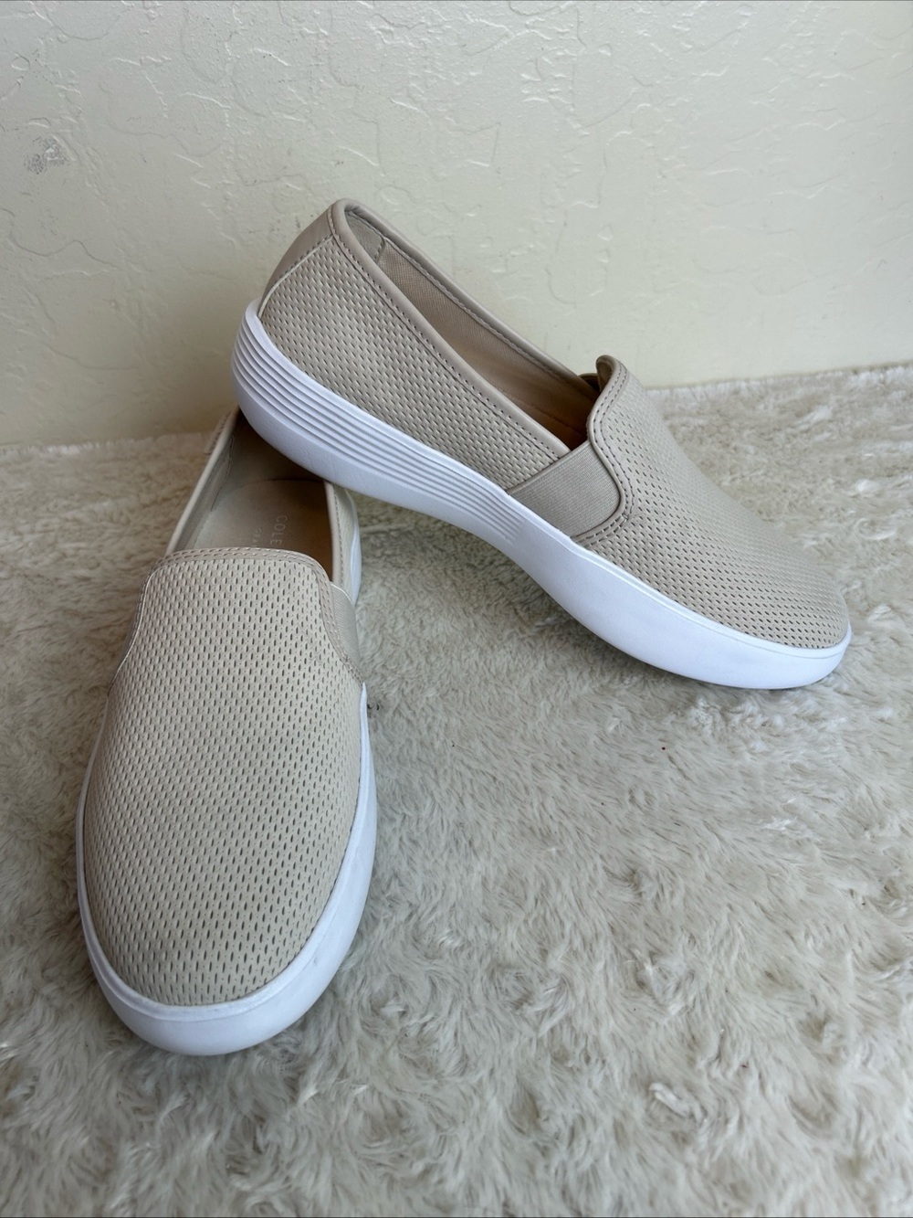 Cole Haan 10B Grand Crosscourt Flat Slip-on Perforated Sneaker Beige Leather NEW